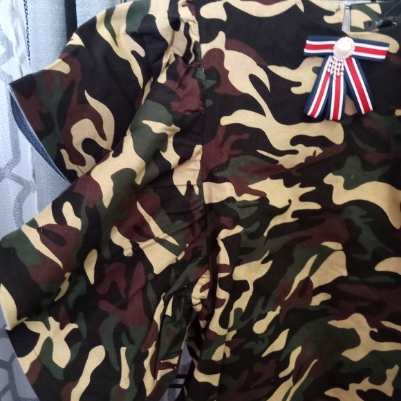 Dress shirts - Picture 6 of 6